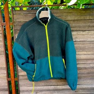 Retro oversized fleece, women’s small
